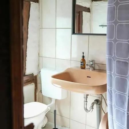 Charmante Fachwerk Wohnung Mit Terrasse In Der Altstadt Koblenz  Exterior foto