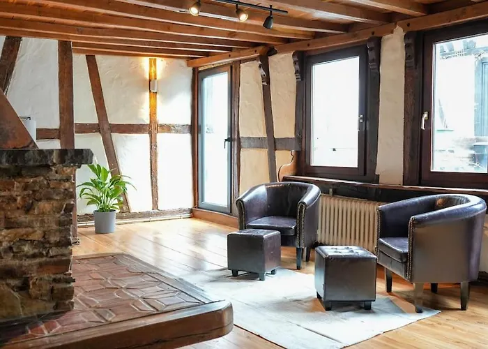 Charmante Fachwerk Wohnung Mit Terrasse In Der Altstadt